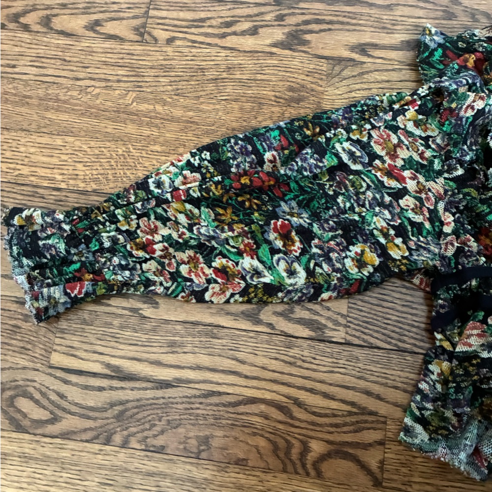 FREE PEOPLE Rudi Ruffle Top size small - Picture 6 of 9